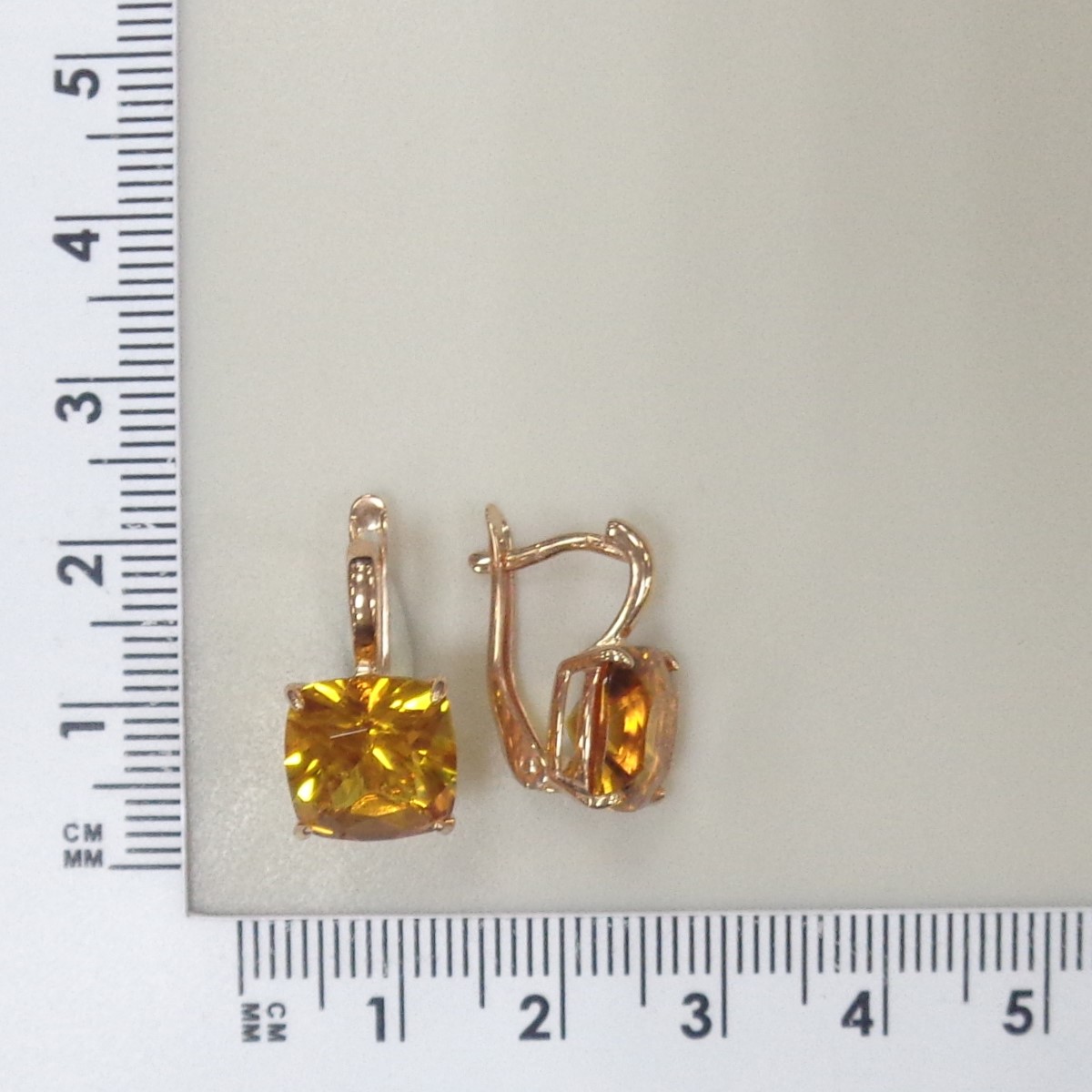 Серебряные серьги с цитринами